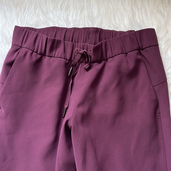 Lululemon cassis woven on the fly jogger size 6 - Picture 6 of 7